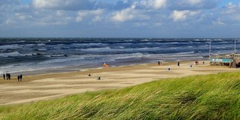 ZOMERVAKANTIE IN NEDERLAND? DIT ZIJN ONZE MOOISTE STRANDEN!